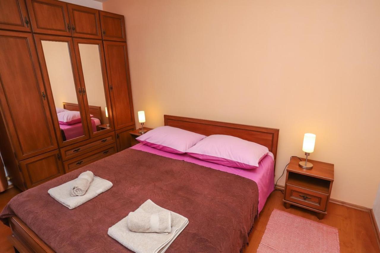 Apartment Nina With Private Pool Nova Vas  Dış mekan fotoğraf